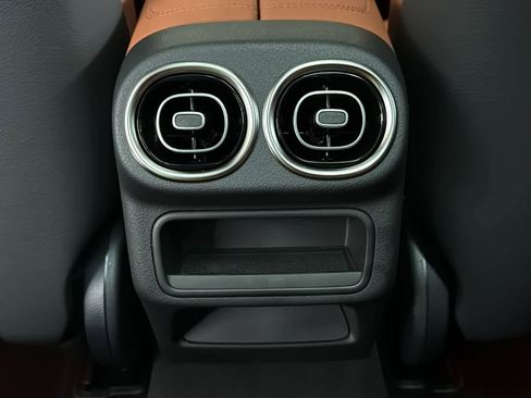 New 2026 Mercedes-Benz GLC 300 4MATIC image 29