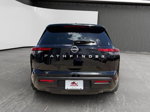 Used 2025 Nissan Pathfinder SV FWD image 4