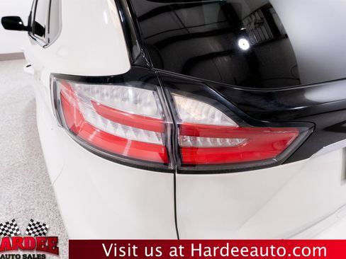 Used 2020 Ford Edge SEL w/ Convenience Package AWD/4WD image 9