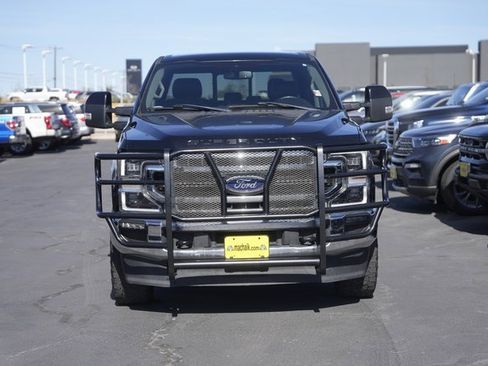 Used 2020 Ford F350 Lariat w/ Lariat Ultimate Package image 3