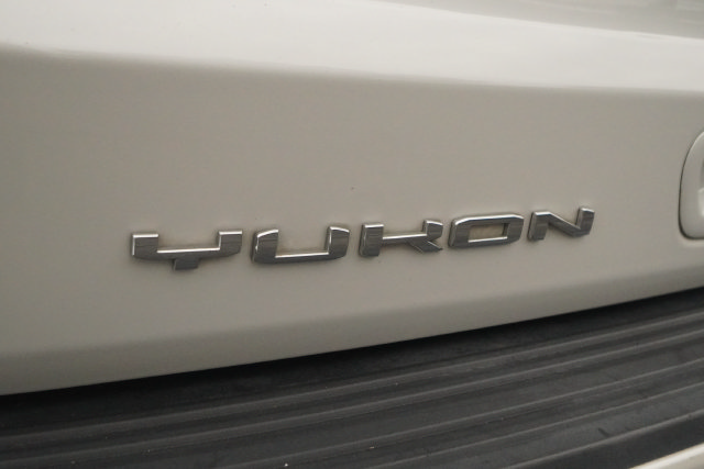 Used 2023 GMC Yukon Denali Ultimate AWD/4WD image 39