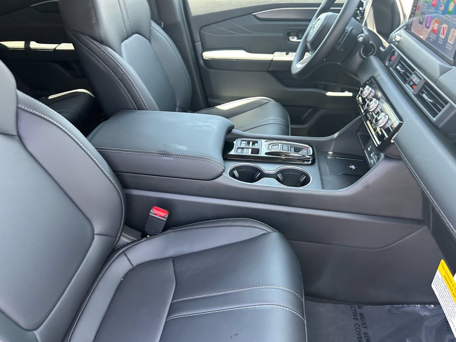 New 2026 Honda Pilot Touring image 13