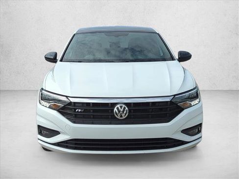 Used 2019 Volkswagen Jetta R-Line image 2