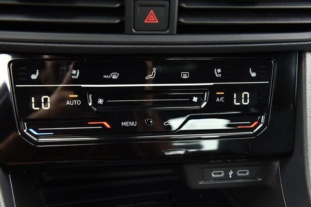 New 2026 Volkswagen Jetta GLI Autobahn FWD image 15