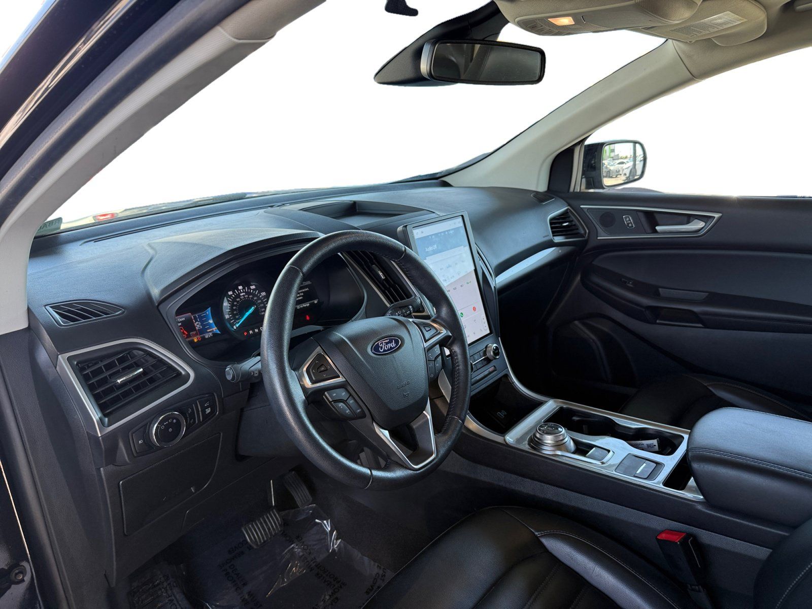 Used 2024 Ford Edge SEL w/ Convenience Package AWD/4WD image 9