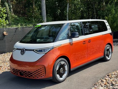 New 2025 Volkswagen ID. Buzz Pro S Plus image 1