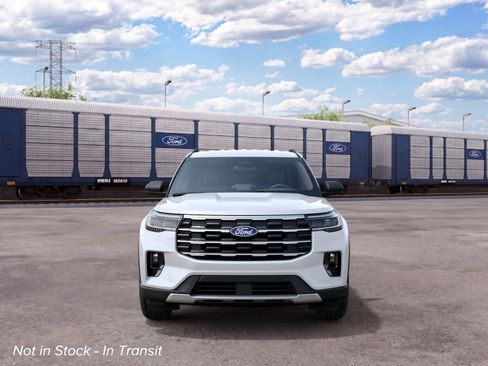 New 2027 Ford Explorer Active RWD image 3