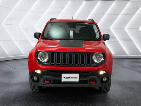 Used 2017 Jeep Renegade Trailhawk image 2