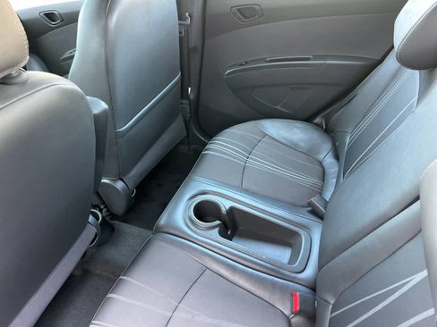 Used 2015 Chevrolet Spark LT image 5