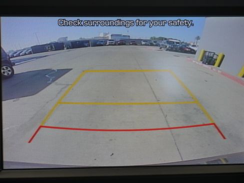 Used 2020 Hyundai Santa Fe SEL w/ Convenience Package image 17