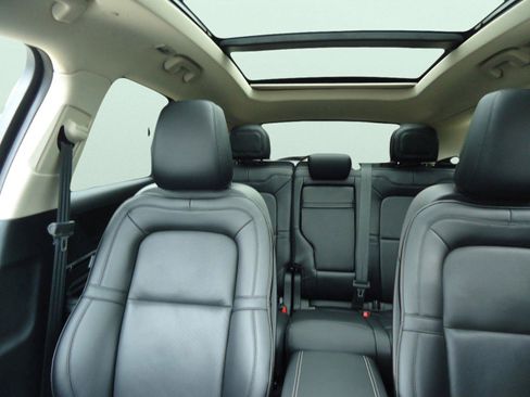 Used 2024 Lincoln Corsair Reserve w/ Equipment Group 201A image 29