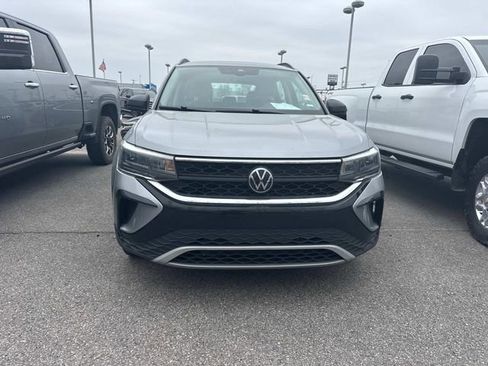 Used 2024 Volkswagen Taos S image 9