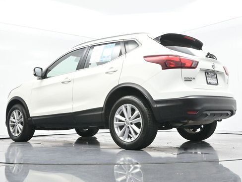 Used 2017 Nissan Rogue Sport SV FWD image 47