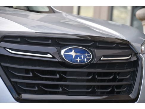 Used 2023 Subaru Forester Touring image 11