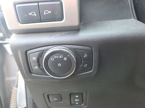 Used 2018 Ford F250 Platinum w/ Platinum Ultimate Package image 30