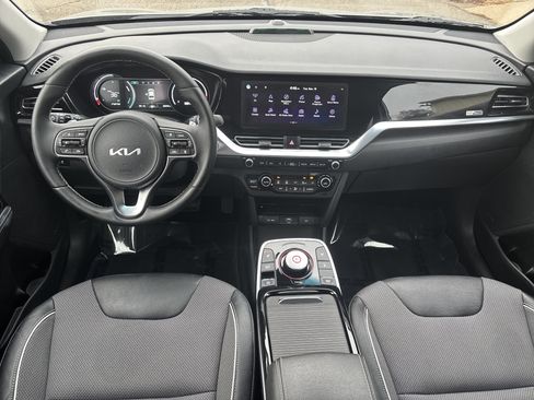 Used 2022 Kia Niro EX w/ Cold Weather Package image 17