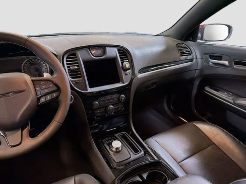 Used 2023 Chrysler 300 S w/ Comfort Group RWD image 24