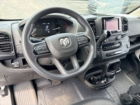 Used 2025 RAM ProMaster 2500 w/ Safety Group FWD image 19