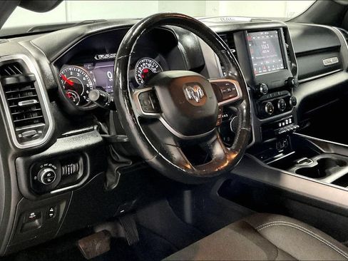 Used 2019 RAM 1500 Big Horn RWD image 16
