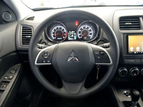 Used 2022 Mitsubishi Outlander Sport ES AWD/4WD image 19