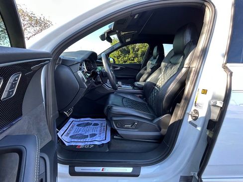 Used 2023 Audi SQ7 Premium Plus image 9