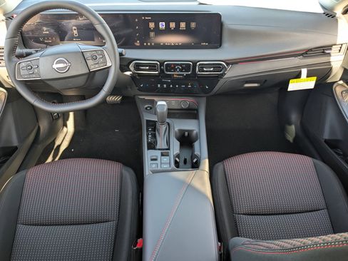 New 2027 Nissan Sentra SR w/ SR All Weather Package FWD image 12