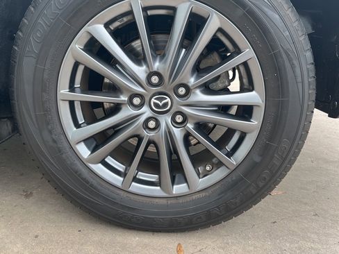 Used 2019 MAZDA CX-5 Touring FWD image 25