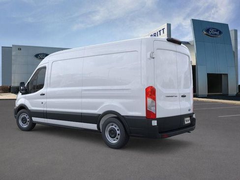 New 2026 Ford Transit 250 148 Medium Roof w/ Load Area Protection Package RWD image 5