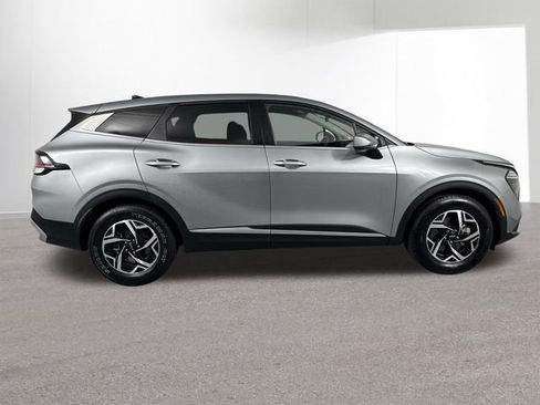 Certified 2024 Kia Sportage LX FWD image 35