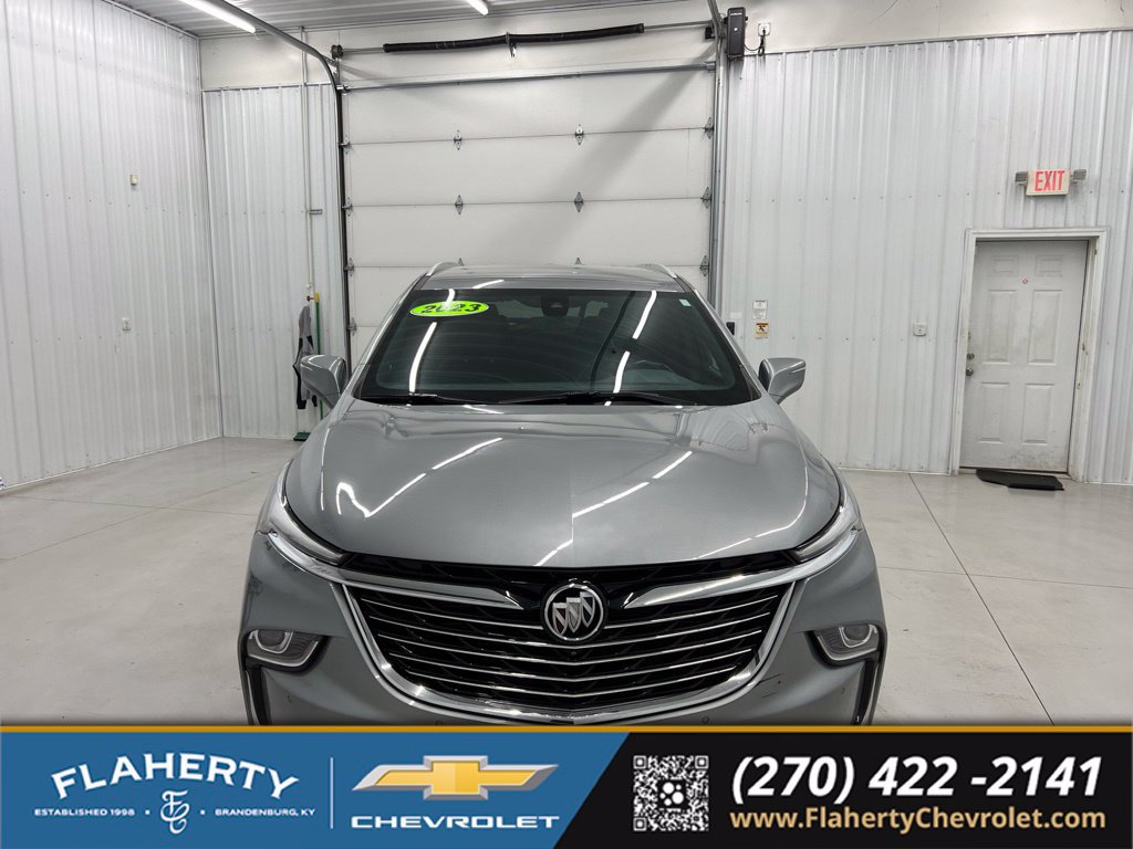 Used 2023 Buick Enclave Essence FWD image 7