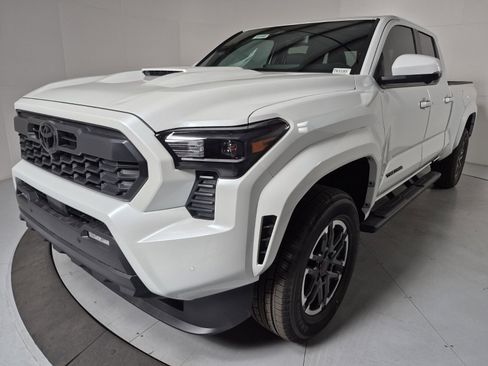 New 2026 Toyota Tacoma 4x4 Double Cab image 1