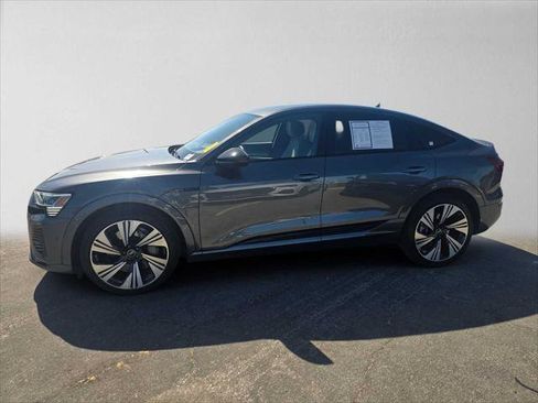 Used 2024 Audi Q8 e-tron Prestige w/ Prestige Package AWD/4WD image 6