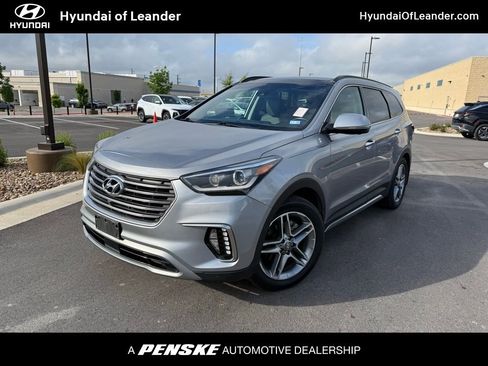 Used 2019 Hyundai Santa Fe XL image 1