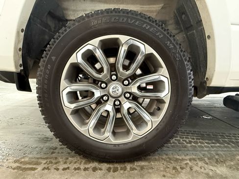 Used 2020 RAM 1500 Laramie image 10