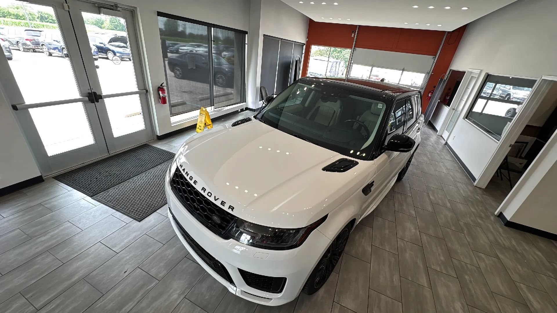 Used 2018 Land Rover Range Rover Sport Supercharged AWD/4WD image 41