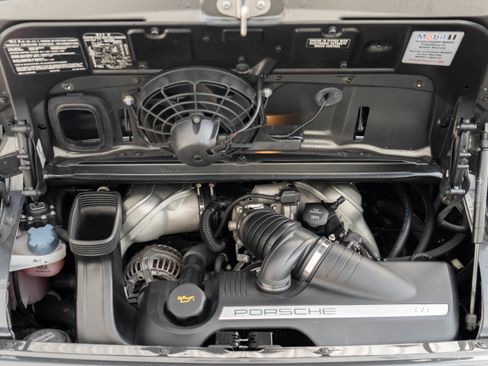 Used 2006 Porsche 911 Carrera S RWD image 30