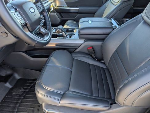 New 2025 Ford F150 Platinum w/ FX4 Off-Road Package image 14