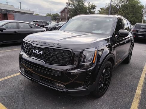 Used 2022 Kia Telluride SX w/ SX Prestige Package AWD/4WD image 2