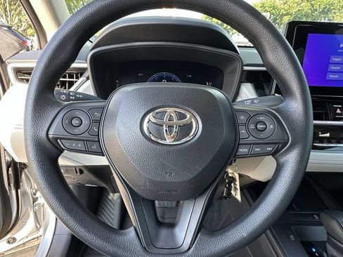 Certified 2026 Toyota Corolla Cross L FWD image 11