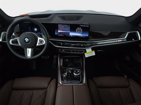 New 2026 BMW X5 xDrive40i w/ Executive Package image 9