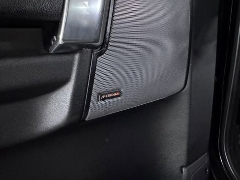 Used 2016 Land Rover LR4 AWD/4WD image 41