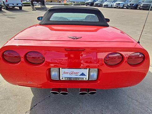 Used 2000 Chevrolet Corvette Convertible w/ Memory Pkg image 37