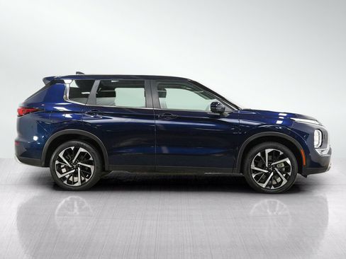 Used 2024 Mitsubishi Outlander SE AWD/4WD image 6