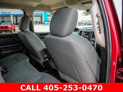 Used 2015 RAM 1500 Express AWD/4WD image 18