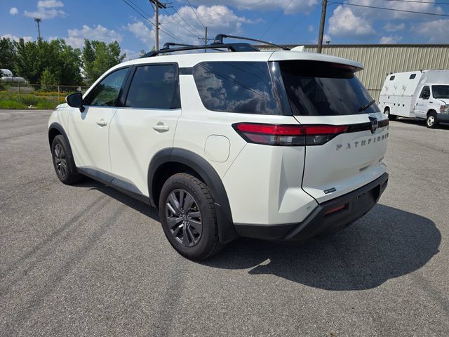 Used 2022 Nissan Pathfinder SV AWD/4WD image 6