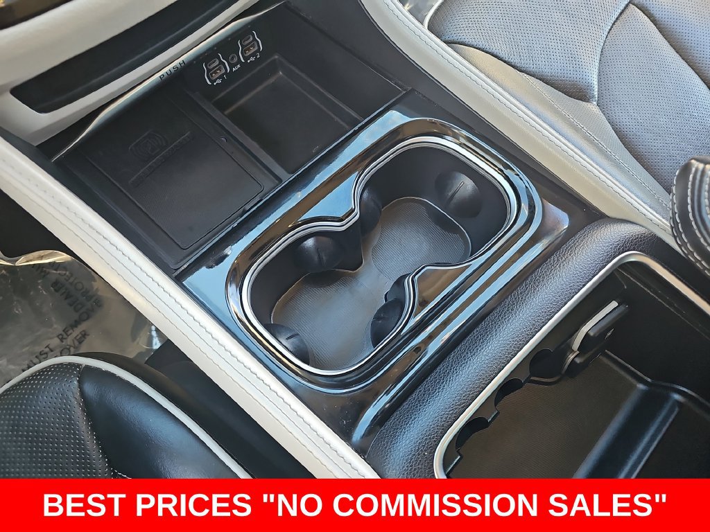 Used 2023 Chrysler Pacifica Limited FWD image 26