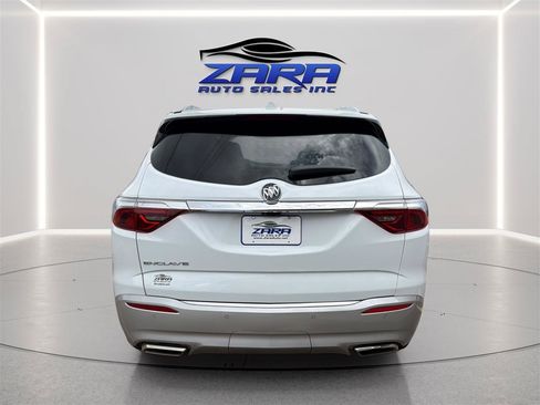 Used 2022 Buick Enclave Premium AWD/4WD image 6