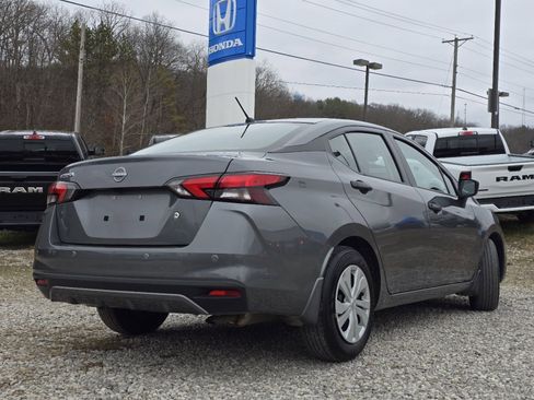 Used 2025 Nissan Versa S w/ Trunk Package image 13