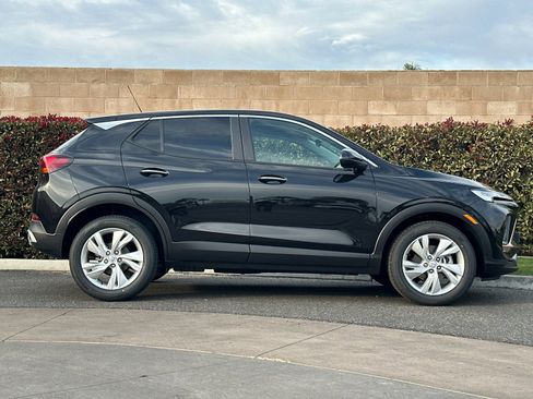 New 2026 Buick Encore GX Preferred image 3