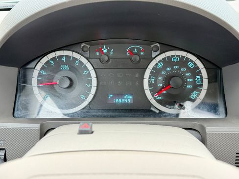 Used 2010 Ford Escape XLS image 6